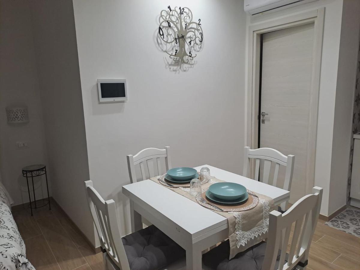 Casa Mazzini 110 Apartment Monopoli Ngoại thất bức ảnh